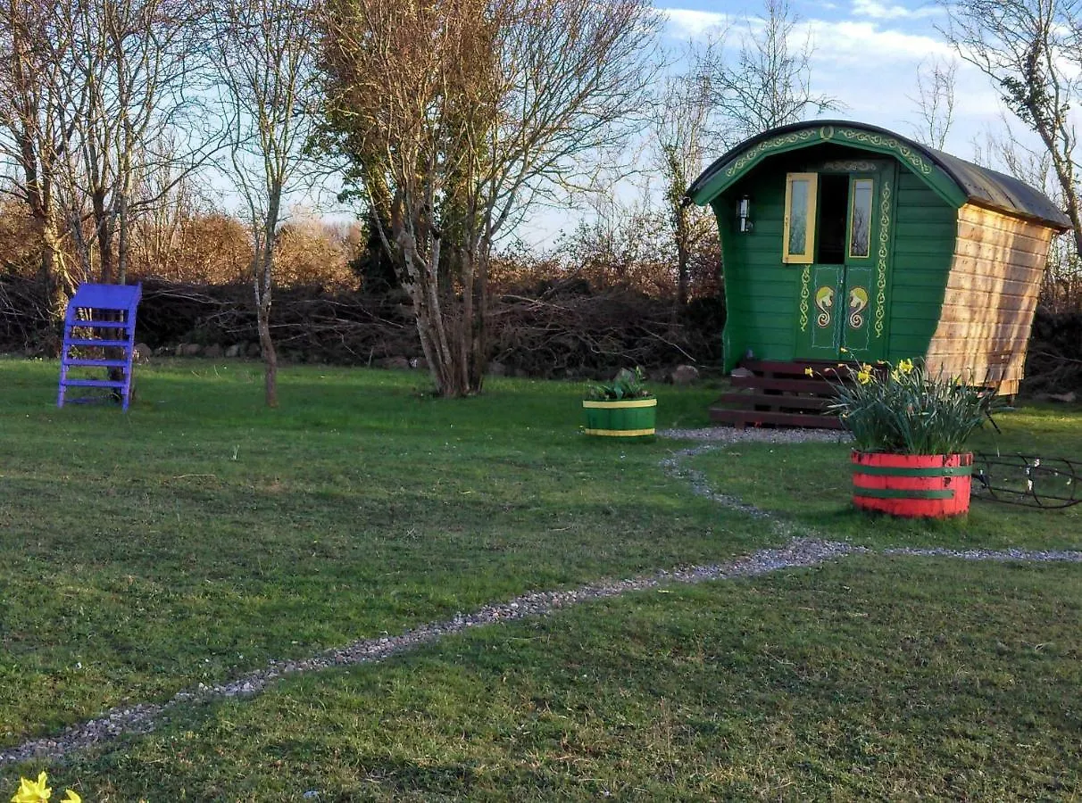 Kittys Cosy Camping Hotel Galway Ireland